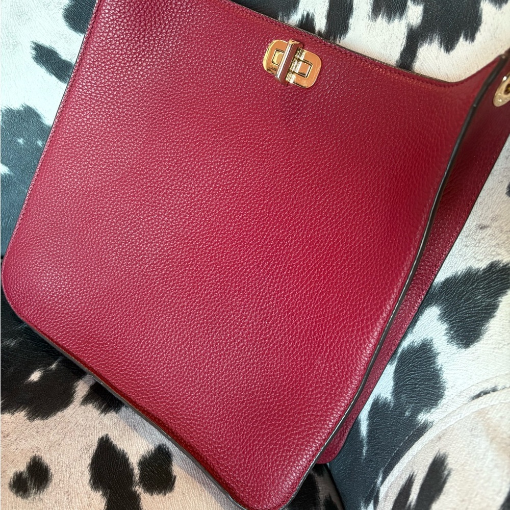 Chic Red Crossbody Bag with Gold Hardware